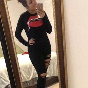 HARD TO FIND Vampire Mouth Crop Shirt